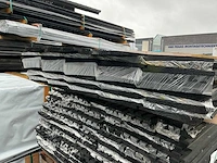 Zweeds rabat zwart gespoten 23x190mm, lengte 400cm (50x) - afbeelding 2 van  3
