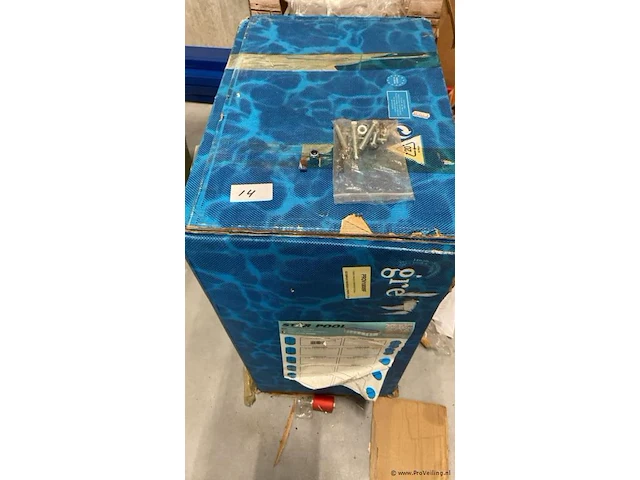 Zwembad zeil zonder frame nieuw in doos 10.25x5,50 h 1,32m - afbeelding 1 van  4