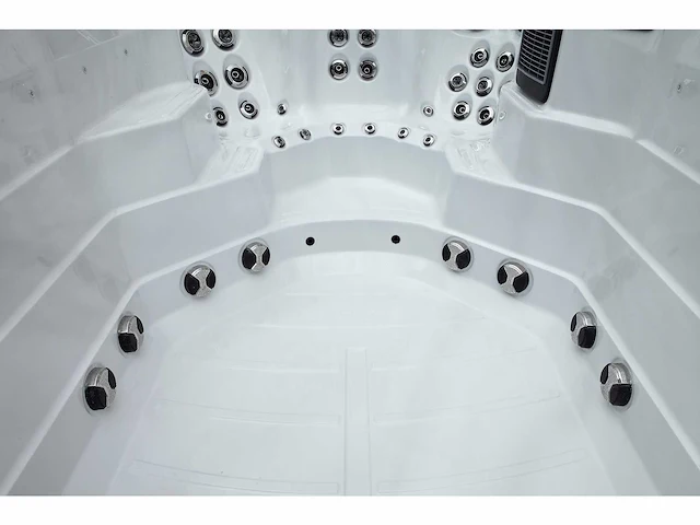 Zwemspa met balboa en wifi - afbeelding 20 van  22