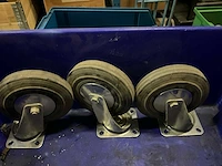 Zwenkwielen 200 x 50mm (3x) - afbeelding 1 van  4