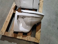 Zwevend toilet (3x) - afbeelding 4 van  8