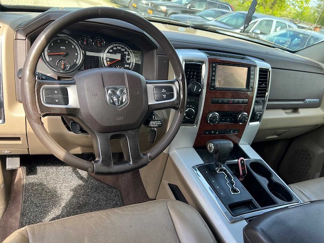 - - - dodge ram 5.7 v8 crew cab 2009 - afbeelding 7 van  40