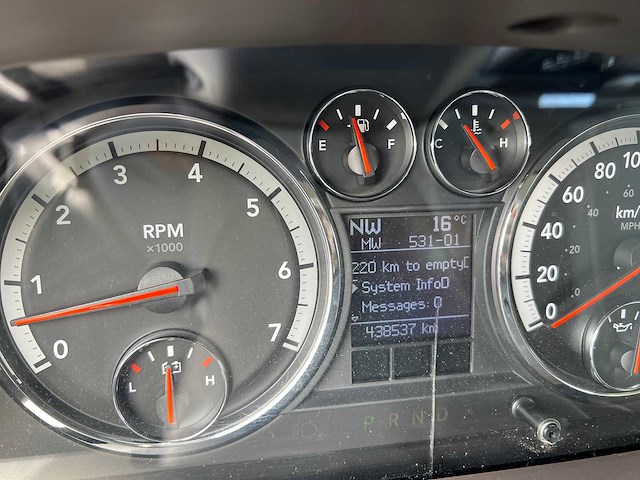 - - - dodge ram 5.7 v8 crew cab 2009 - afbeelding 9 van  40