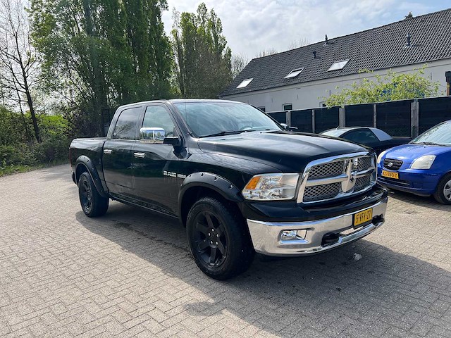 - - - dodge ram 5.7 v8 crew cab 2009 - afbeelding 23 van  40