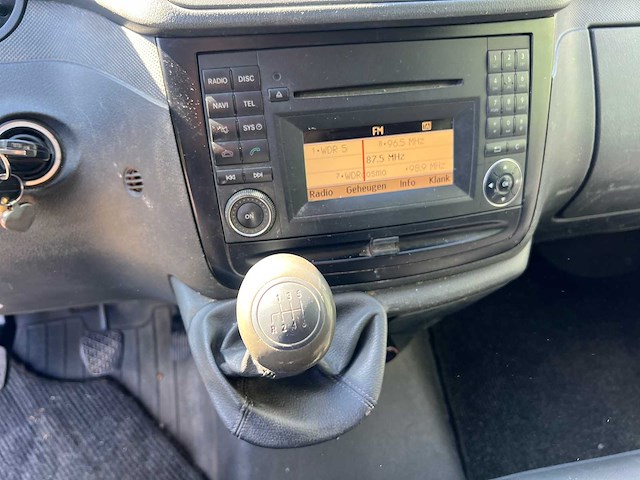 - - mercedes vito 110cdi 320lang dc luxe dubbel cabine 6 persoons - afbeelding 14 van  21