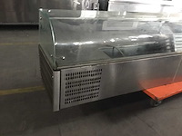 - - saladette - afbeelding 2 van  2