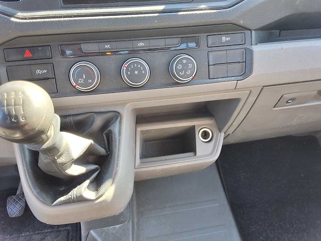 - - volkswagen crafter 2.0tdi l4 highline - afbeelding 9 van  21