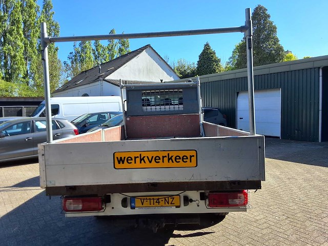 - - volkswagen crafter 2.0tdi l4 highline - afbeelding 18 van  21