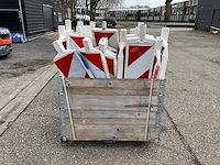 +/- 30x geleidebaken - afbeelding 5 van  10