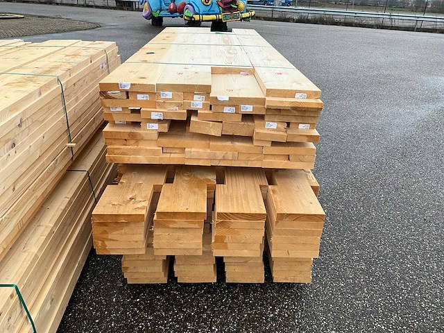 +/- 3m3 geschaafde planken 36mm dik - afbeelding 2 van  10