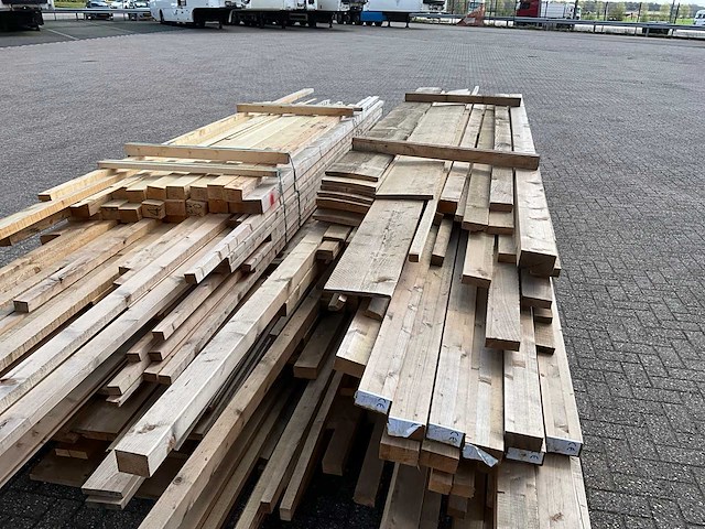 +/- 6m3 bouwhout - afbeelding 13 van  13
