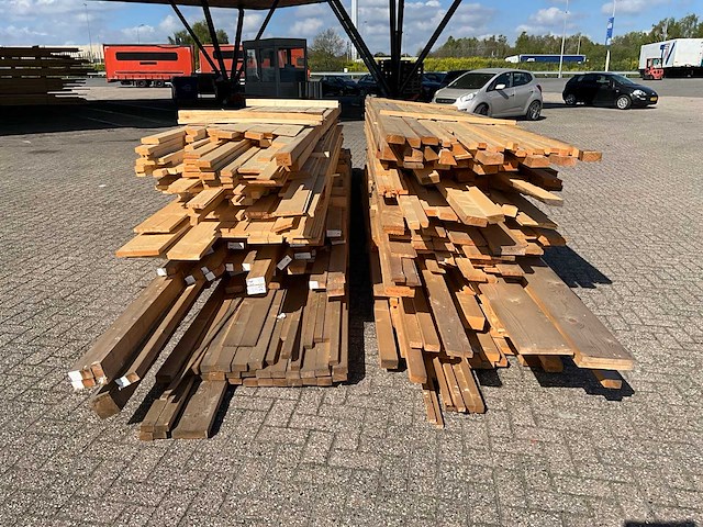+/- 8m3 bouwhout - afbeelding 8 van  12