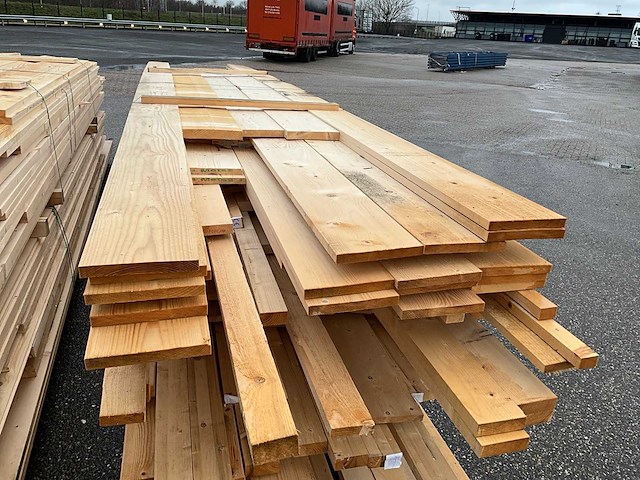 +/- 8m3 diverse bouwhout - afbeelding 3 van  8