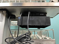 - diverse medische apparatuur - afbeelding 5 van  6