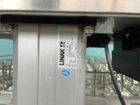 - diverse medische apparatuur - afbeelding 6 van  6