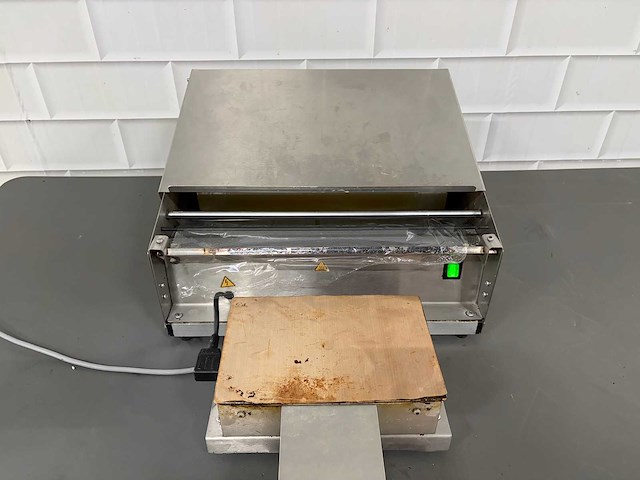 - fs45-kns - rvs inpaksealmachine met warmteplaat - afbeelding 1 van  7
