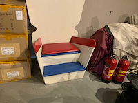 - houten troon - afbeelding 2 van  3