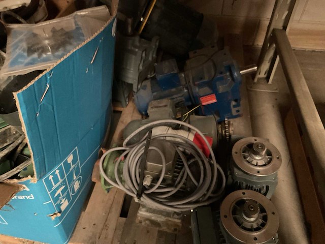 - palletstelling met inhoud - afbeelding 10 van  12