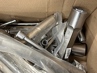 - partij mix dopsleutels/doppen & accessoires - afbeelding 2 van  4