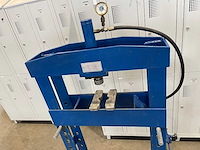 - t. 10 - hydraulische werkplaats pers - afbeelding 3 van  6