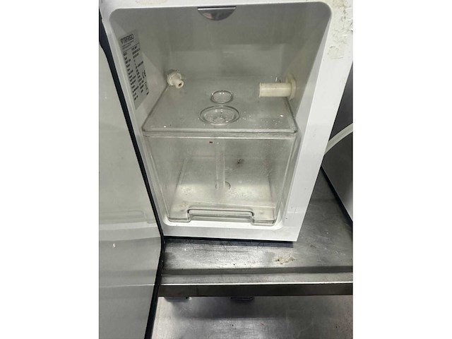 03.1120 - koffiemachine - afbeelding 2 van  9