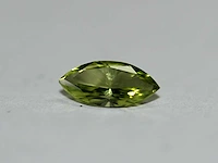 0,48 ct. marquise-vorm appelgroene kleur peridoot-edelsteen - afbeelding 2 van  13