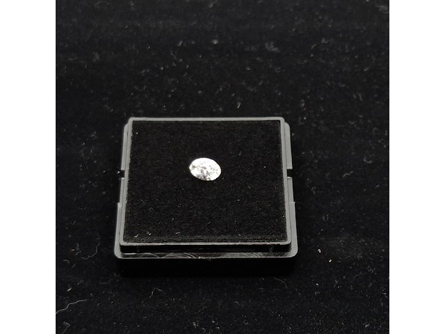 0.71 karaat diamant (gecertificeerd igi lg597372517) - afbeelding 6 van  8