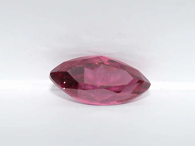 0,75 ct. marquise vorm frambeis - rodoliet-edelsteen - afbeelding 4 van  12