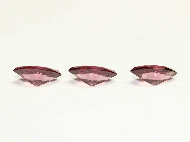0,84 ct. marquise-vorm roze rozenkleur rodoliet-edelsteen - afbeelding 4 van  6