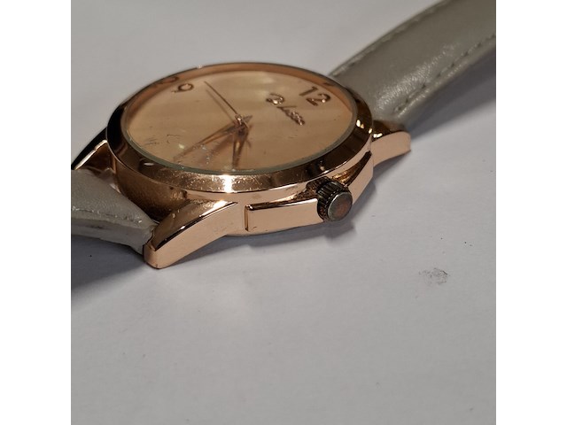 1 dames polshorloge, di lusso - afbeelding 19 van  23