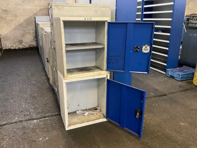 1-deurs kast (2x) - afbeelding 3 van  3