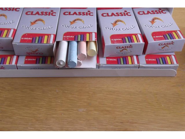 1 doosje a 10 doosjes back to school krijtjes - afbeelding 5 van  5