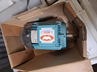 1 electromotor brook hansen - afbeelding 1 van  3