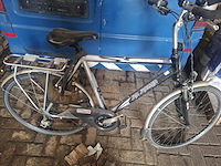 1 heren fiets elektrisch - afbeelding 2 van  2