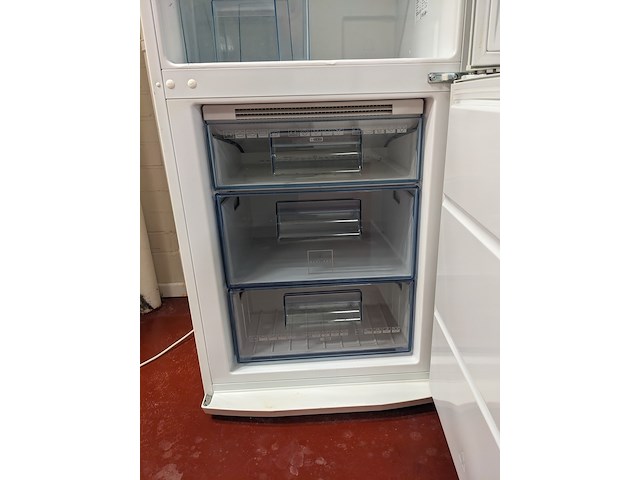 1 koel vrieskast aeg, elektrolux santo, wit, bouwjaar 2008 - afbeelding 5 van  6