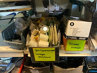 1 legbord stelling met divers - afbeelding 5 van  6