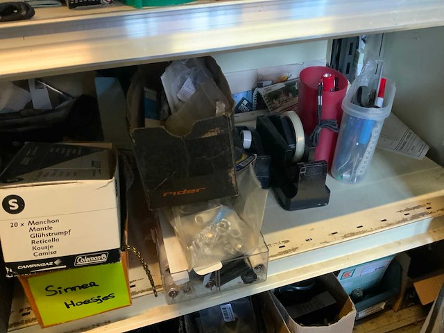 1 legbord stelling met divers - afbeelding 6 van  6