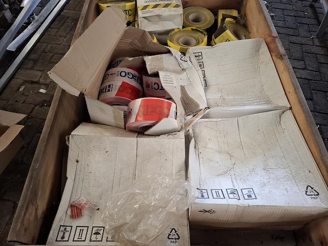 1 lot afzetlint - afbeelding 1 van  3
