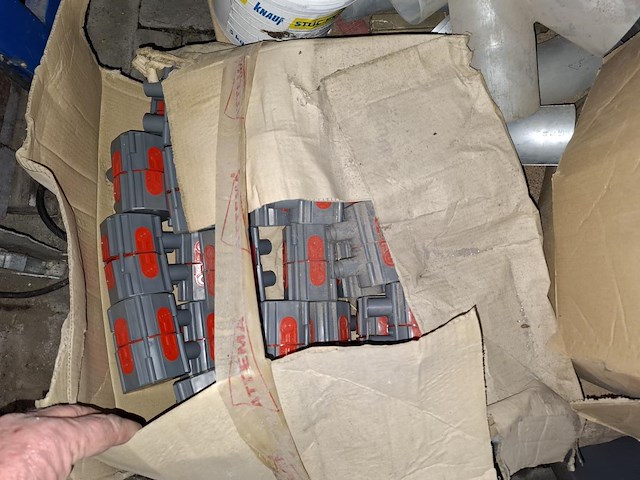 1 lot div elektrisch materiaal - afbeelding 2 van  3