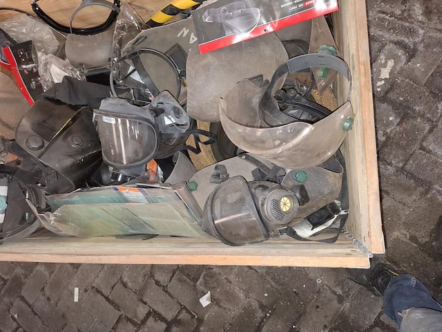 1 lot div las en beschermingskappen - afbeelding 3 van  4