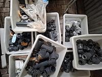 1 lot div pvc koppelstukken - afbeelding 2 van  4