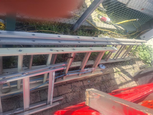 1 lot diverse ladders - afbeelding 2 van  3