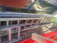 1 lot diverse ladders - afbeelding 2 van  3