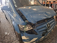 1 mercedes vito schade papieren kompleet belgie bouwjaar 2014