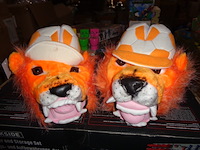 1 paar oranje leeuw voor over je schoenen - afbeelding 3 van  3