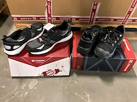 1 paar sneakers + 1 paar werkschoenen - afbeelding 1 van  3