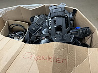 1 pallet diverse onderdelen tbv ademluchttoestellen en ademhalingsbescherming, dräger - afbeelding 2 van  22