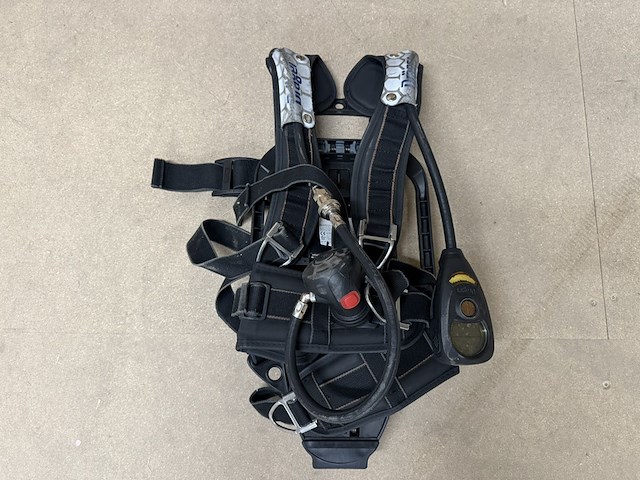 1 pallet diverse onderdelen tbv ademluchttoestellen en ademhalingsbescherming, dräger - afbeelding 5 van  22