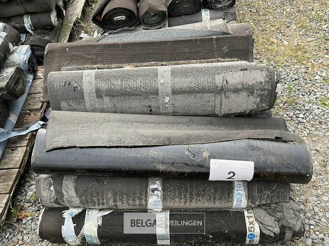1 pallet diverse rollen bitumineuze dakbedekking - afbeelding 1 van  2