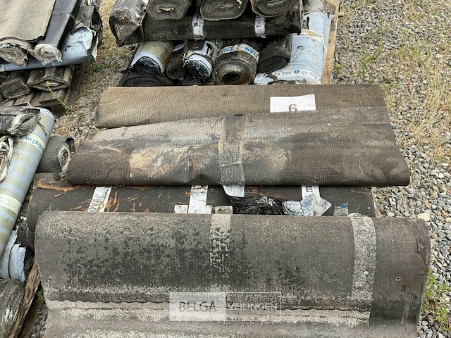 1 pallet diverse rollen bitumineuze dakbedekking - afbeelding 1 van  2